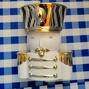 Bath and Body NEW Nutcracker 3wick candle holder 2022 white gold shiny